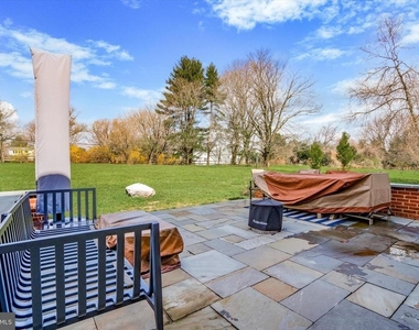 1530 Briar Hill Road - Photo Thumbnail 8