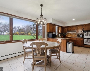 1530 Briar Hill Road - Photo Thumbnail 14