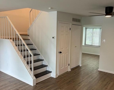 3230 Durham Place - Photo Thumbnail 10