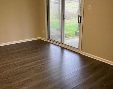 7 Parkview Circle - Photo Thumbnail 15