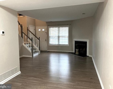 7 Parkview Circle - Photo Thumbnail 2