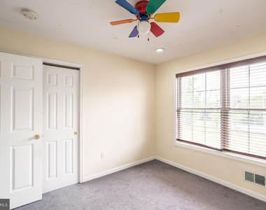 29 Vocisano Court - Photo Thumbnail 36