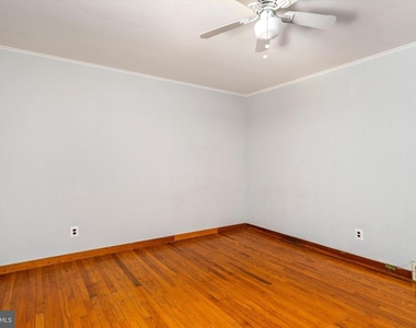 4 Pierson Place - Photo Thumbnail 11