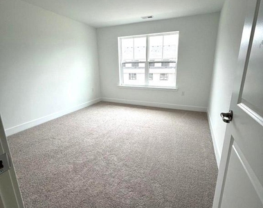 234 Cora Bergen Blvd - Photo Thumbnail 4