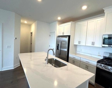 234 Cora Bergen Blvd - Photo Thumbnail 16