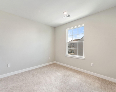 2 Sparrow Circle - Photo Thumbnail 18
