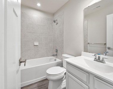 2 Sparrow Circle - Photo Thumbnail 21