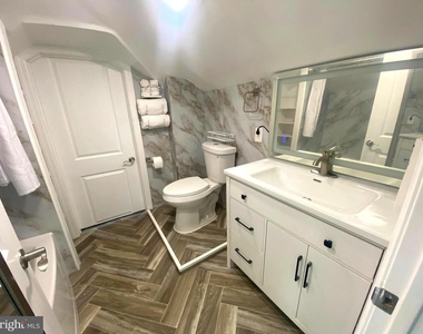 516 Summit Avenue - Photo Thumbnail 17