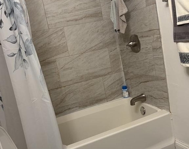 102 New Jersey Avenue - Photo Thumbnail 8