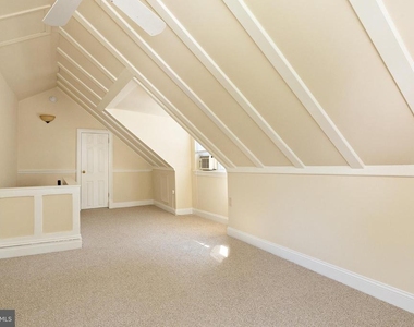3 Lee Avenue - Photo Thumbnail 11