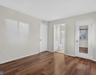 1301 Woodhollow Drive - Photo Thumbnail 19