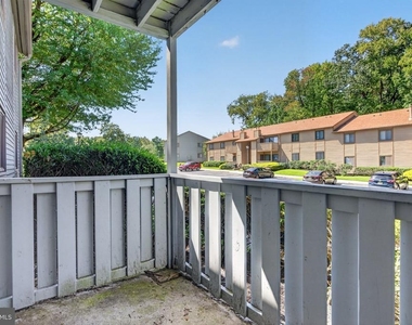 1301 Woodhollow Drive - Photo Thumbnail 7