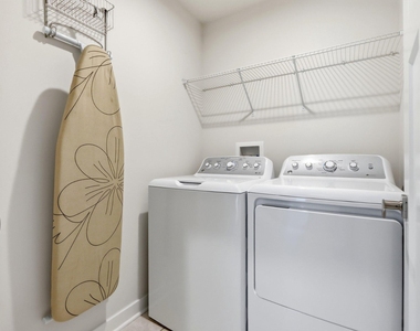 5714 Richmanor Terrace - Photo Thumbnail 26