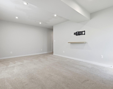 5714 Richmanor Terrace - Photo Thumbnail 43