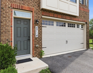5714 Richmanor Terrace - Photo Thumbnail 1