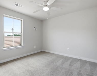 5714 Richmanor Terrace - Photo Thumbnail 37