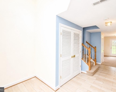 2218 Mears Lane - Photo Thumbnail 1