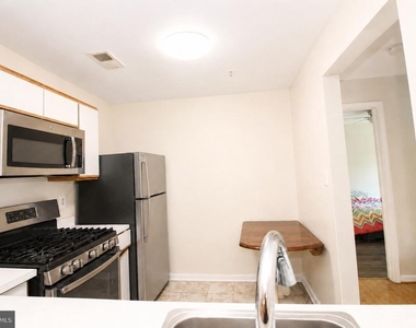 13201 Astoria Hill Court - Photo Thumbnail 12