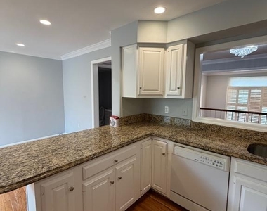1106 Arcola Avenue - Photo Thumbnail 23