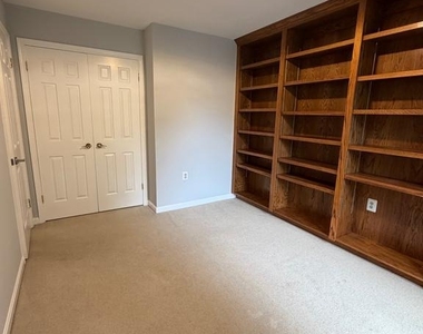 1106 Arcola Avenue - Photo Thumbnail 37