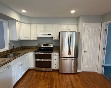 1106 Arcola Avenue - Photo Thumbnail 19
