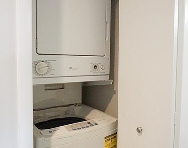 7500 Woodmont Avenue - Photo Thumbnail 5