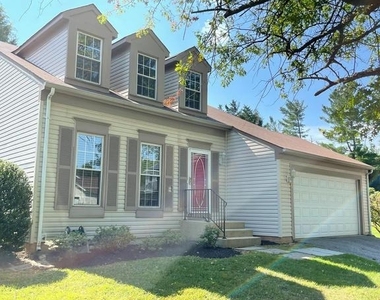 13928 Mustang Hill Lane - Photo Thumbnail 24