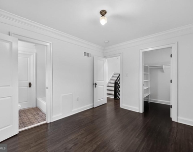 9901 Belhaven Road - Photo Thumbnail 14