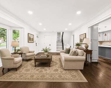 9901 Belhaven Road - Photo Thumbnail 6