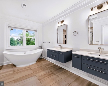 9901 Belhaven Road - Photo Thumbnail 20