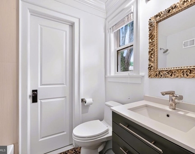 9901 Belhaven Road - Photo Thumbnail 24