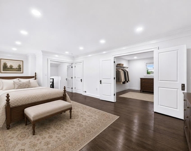 9901 Belhaven Road - Photo Thumbnail 13