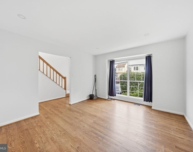 1603 Ingram Terrace - Photo Thumbnail 10