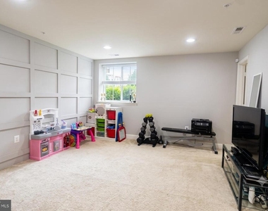 22494 Newcut Road - Photo Thumbnail 23
