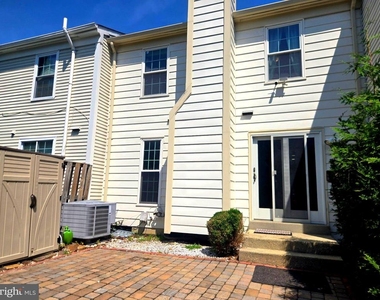 14415 Stepping Stone Way - Photo Thumbnail 6