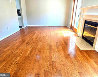 14415 Stepping Stone Way - Photo Thumbnail 8
