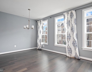 6012 Charles Crossing - Photo Thumbnail 12