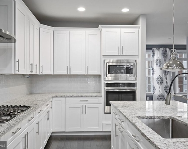 6012 Charles Crossing - Photo Thumbnail 5