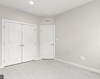6012 Charles Crossing - Photo Thumbnail 18