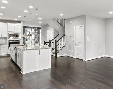 6012 Charles Crossing - Photo Thumbnail 3