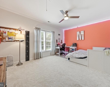 3852 Glasgow Way - Photo Thumbnail 28