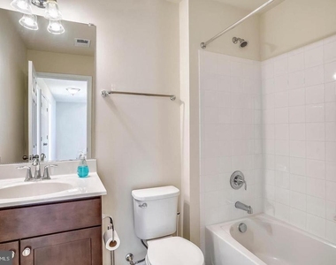 6163 Margarita Way - Photo Thumbnail 16