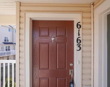 6163 Margarita Way - Photo Thumbnail 2