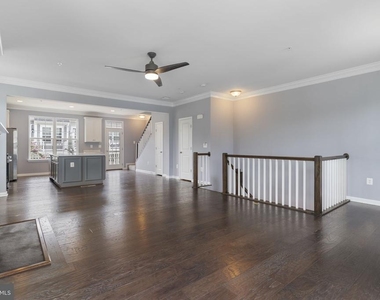 37 Mustang Drive - Photo Thumbnail 7