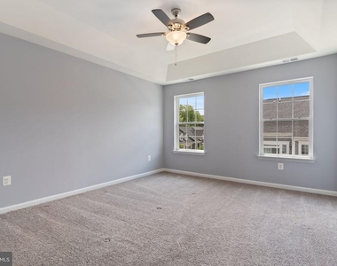 37 Mustang Drive - Photo Thumbnail 18