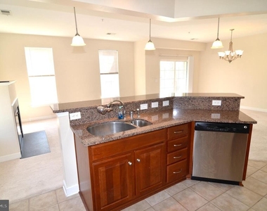 600 Edelen Station Place - Photo Thumbnail 7