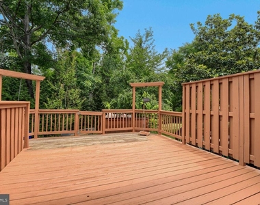 26 White Pine Court - Photo Thumbnail 3