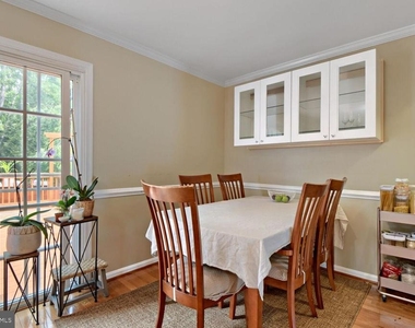 26 White Pine Court - Photo Thumbnail 7