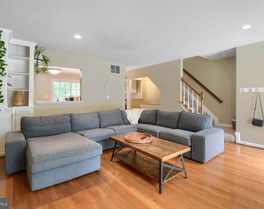 26 White Pine Court - Photo Thumbnail 1