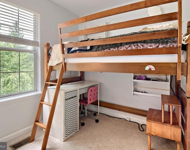 26 White Pine Court - Photo Thumbnail 16